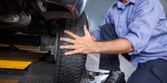 La permutation des pneus permet d'éviter l'usure prématurée