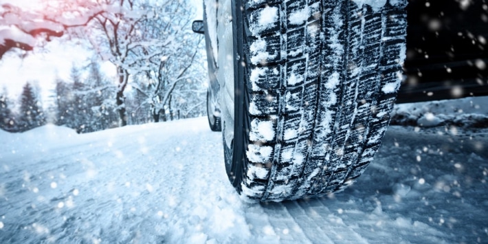 rezulteo vous aide dans le choix de vos pneus hiver parmi une sélection de produits adaptés et performants.